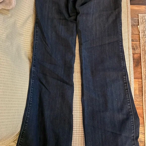 Banana Republic Limited Edition Women's Dark Blue Trouser Jeans - Picture 6 of 7